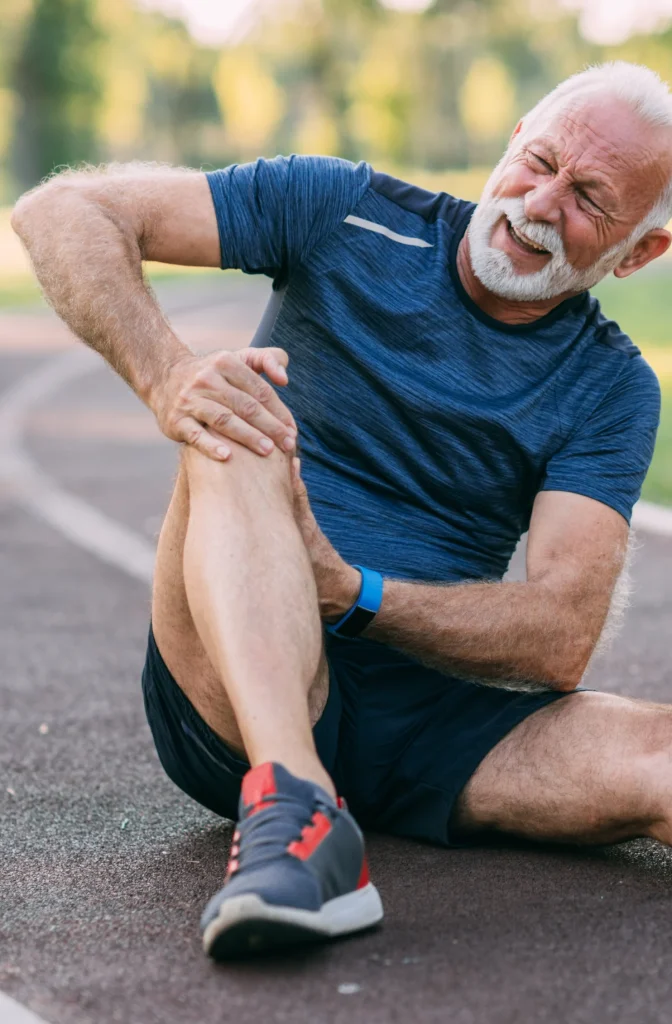 Man with knee cartilage damage