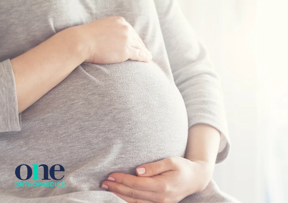 You are currently viewing Carpal Tunnel Syndrome in Pregnancy: Causes, Symptoms, and Relief