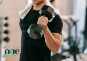 Read more about the article Is Your AC Joint Pain from Weightlifting? Key Insights and Treatments